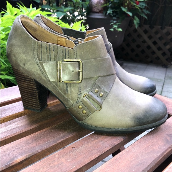 Indigo Shoes - Clark Indigo Booties